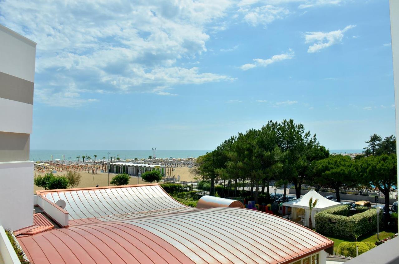 Ashanti Aparthotel Wellness&Spa Μπιμπιόνε Εξωτερικό φωτογραφία