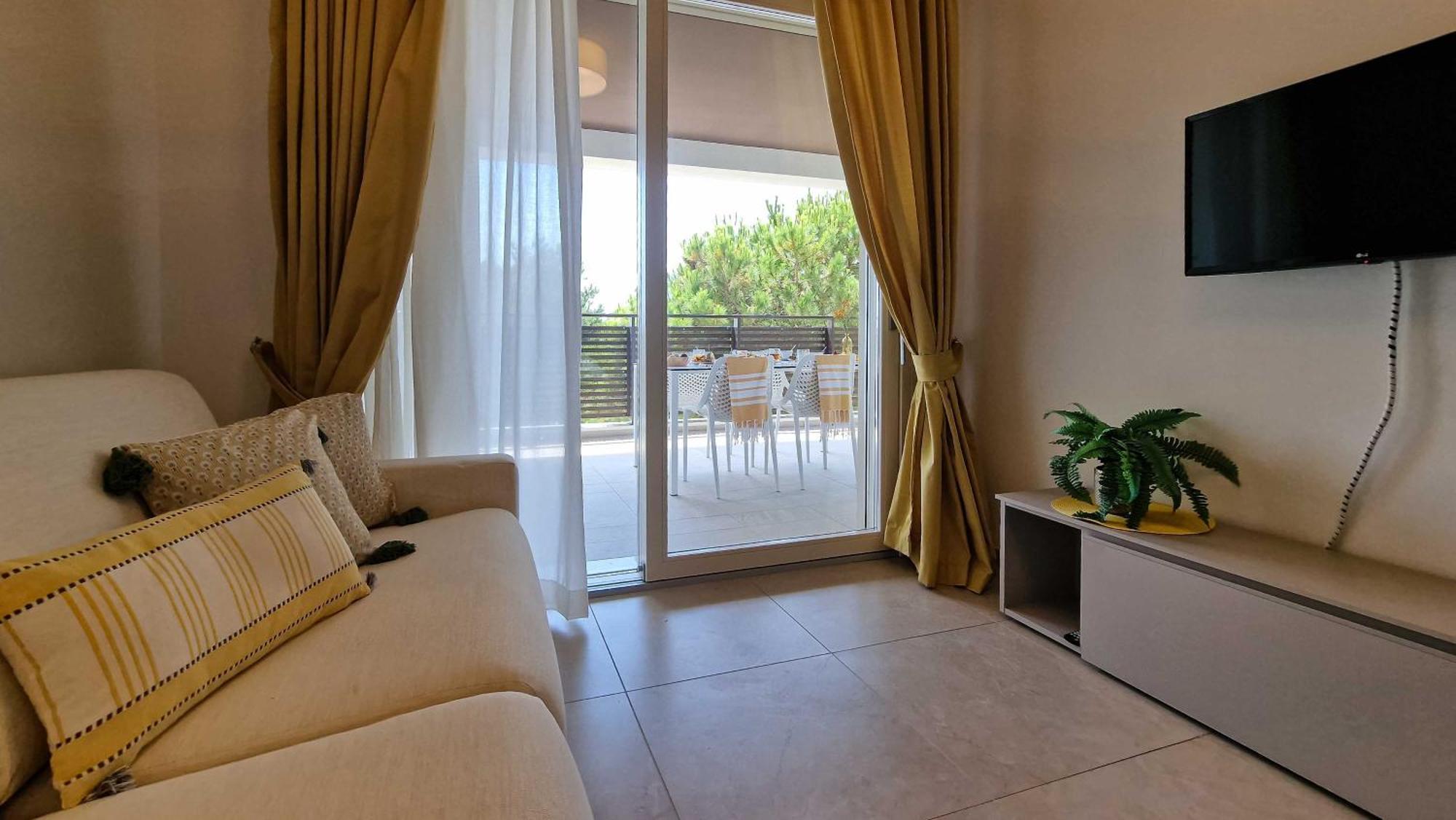 Ashanti Aparthotel Wellness&Spa Μπιμπιόνε Εξωτερικό φωτογραφία