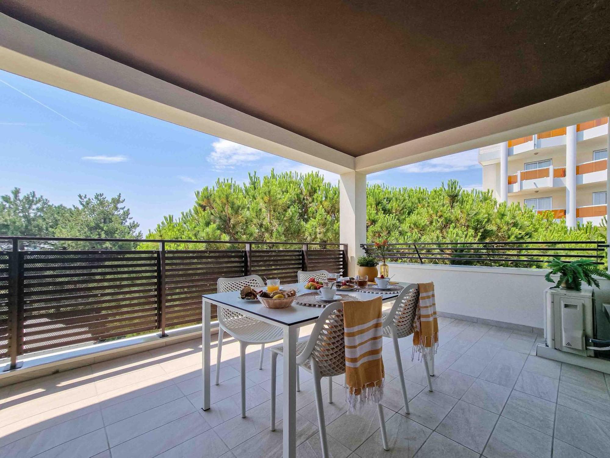 Ashanti Aparthotel Wellness&Spa Μπιμπιόνε Εξωτερικό φωτογραφία